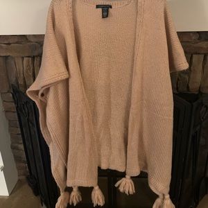 Tassel poncho